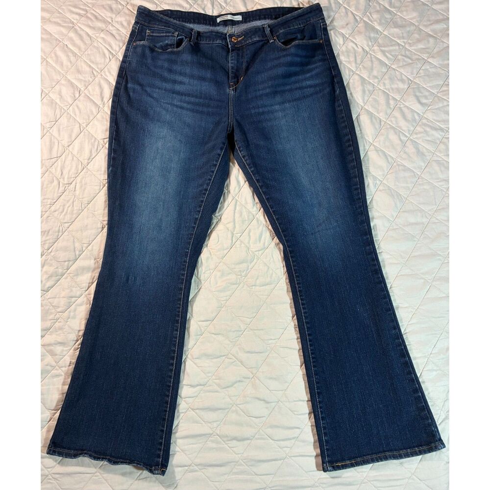 Women's Levi Strauss Signature Mid-Rise Size 20M